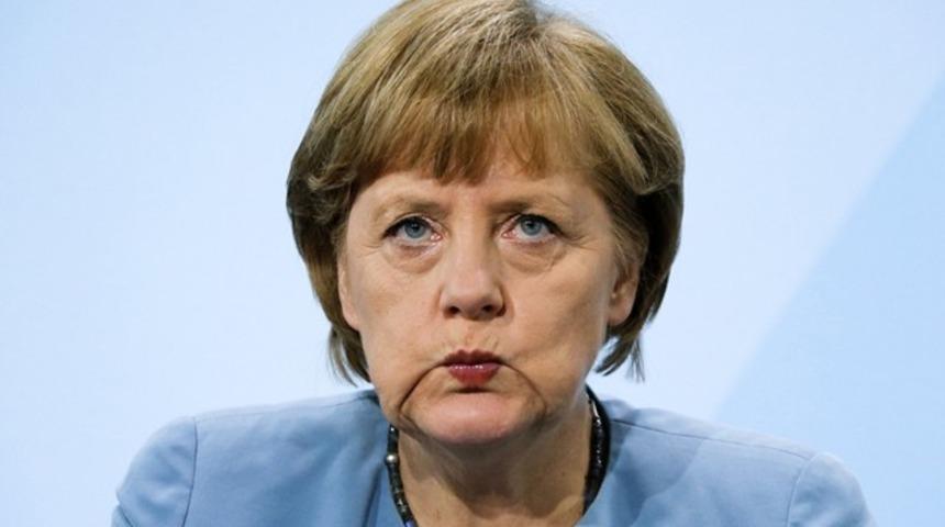 Die Welt: Merkel tutuklanan darbecilere iltica imkanı versin