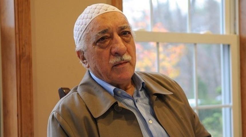 Fethullah Gülen sohbetinde 'Kaçın' mesajı vermiş