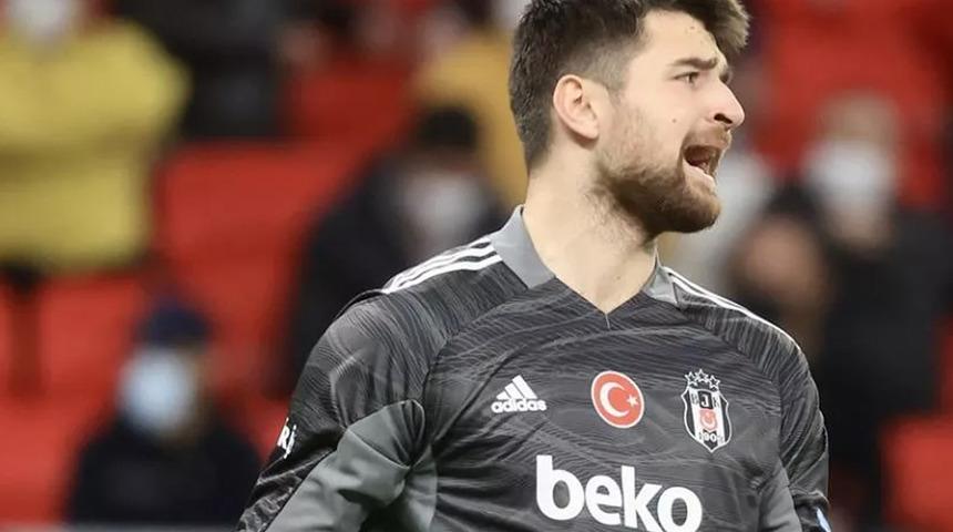 Beşiktaş'ta Ersin Destanoğlu yuvadan uçuyor!