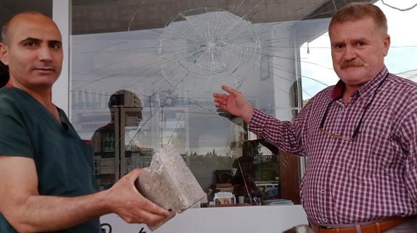 "Kuşum öldü" dedi dehşeti yaşattı! "Yarın seni öldüreceğim"