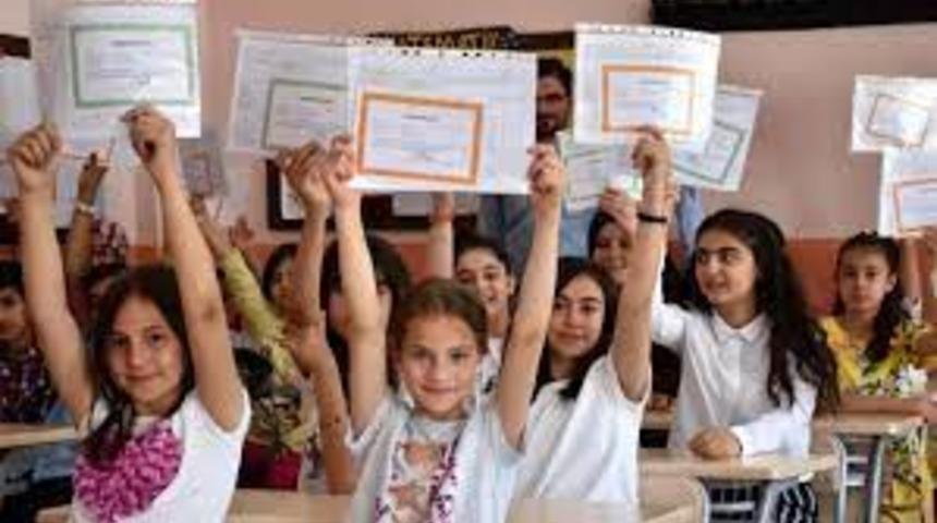 2022'de okullar ne zaman kapanıyor? MEB açıkladı! Okullar ne zaman tatil olacak?