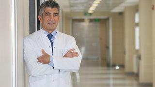 O besinleri sık tüketenler dikkat! Prof. Dr. Ender Dulundu karaciğer kanserinin sebeplerini açıkladı