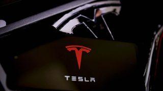 Tesla'da eski çalışan krizi! Gizli bilgileri çalmakla suçladı, söylenenler ise şaşkına çevirdi