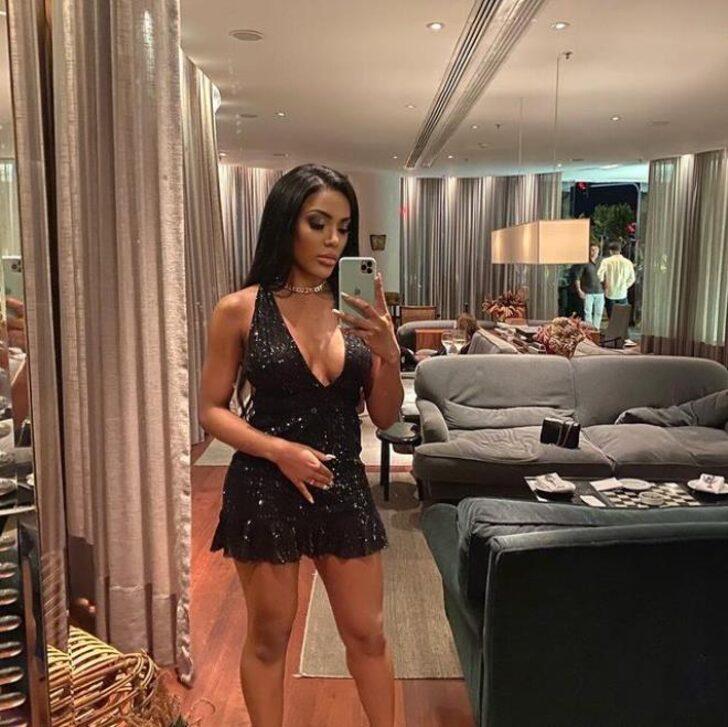 En büyük kalça yarışmasını kazanmak için mikroçip yerleştirdi! Kendiliğinden büyüyecek G2