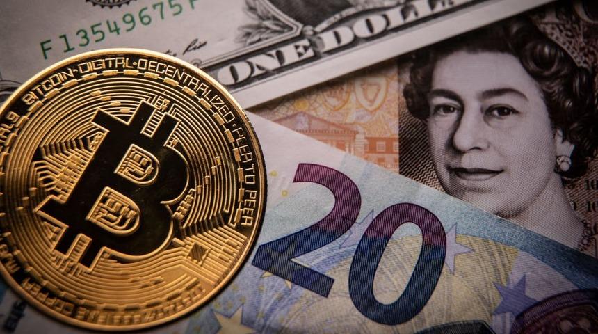 Bitcoin'in değeri Kasım'dan bu yana neredeyse y&uuml;zde 50 d&uuml;şt&uuml;