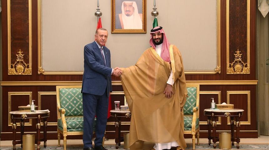 Cumhurbaşkanı Erdoğan'dan Suudi Arabistan Veliaht Prensi Selman'a geçmiş olsun telefonu