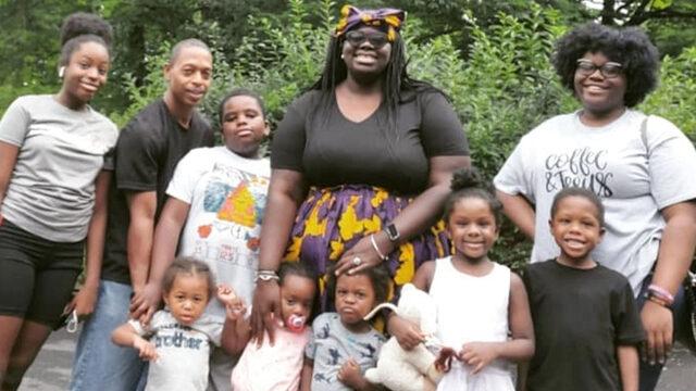 7 kere hamile kaldı 3'ünde ikiz doğurdu! Şimdi tam 10 çocuk annesi