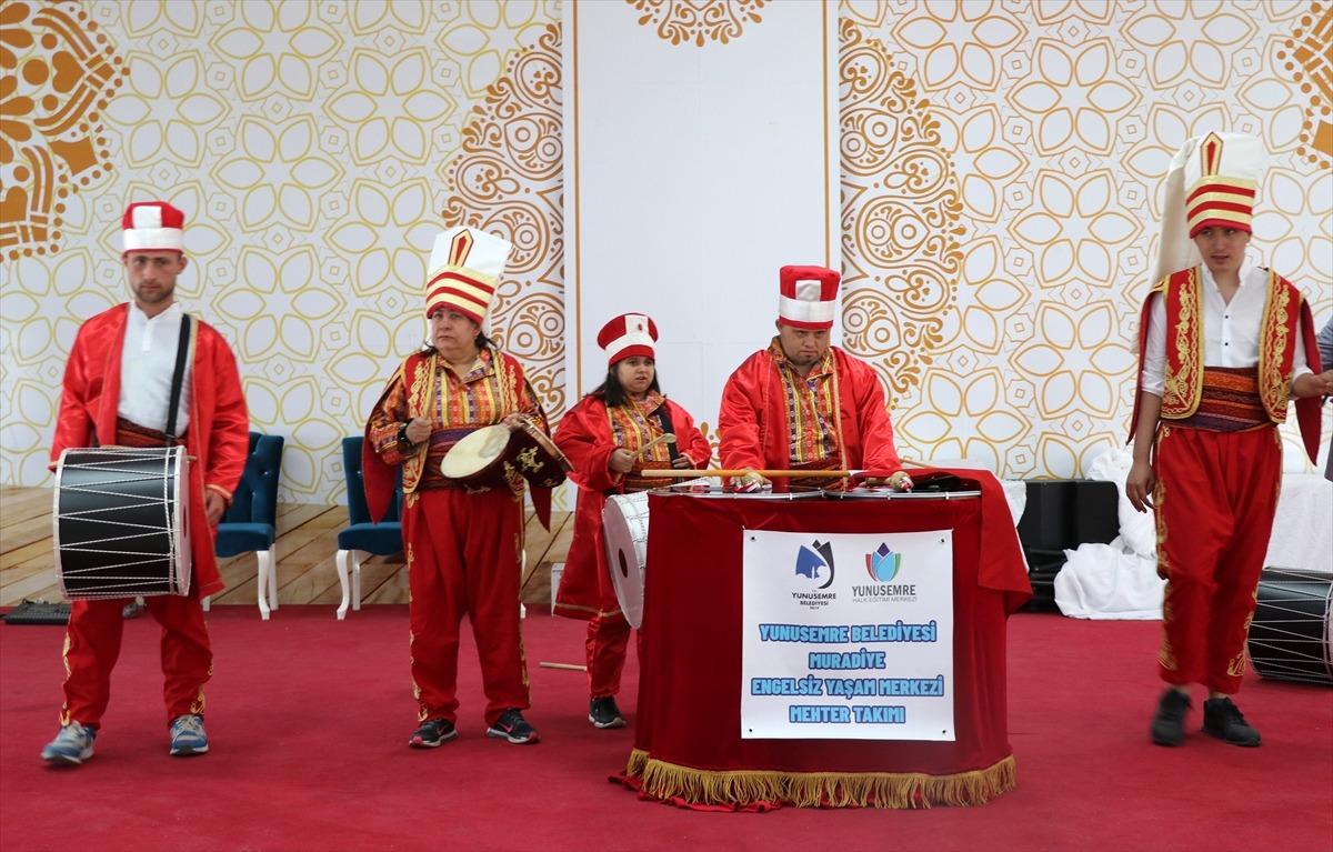 Manisa'da kurulan "Engelsiz Mehter Takımı" ilk konserine hazırlanıyor