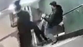 Almanya'da metroda tekmeli saldırıda 1 kişi yakalandı