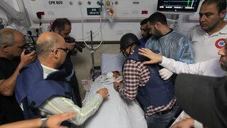 İsrail askerleri Al-Jazeera muhabiri Şirin Ebu Akile'yi öldürdü! Saldırı anının görüntüleri ortaya çıktı