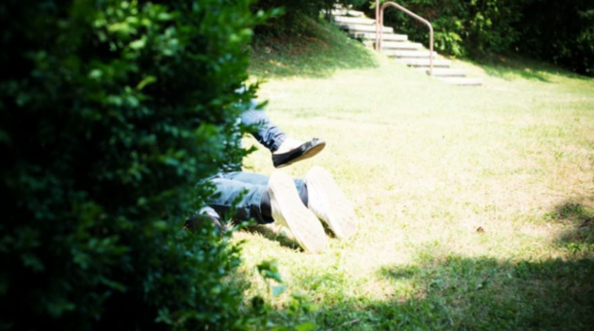 Öğretmenden iğrenç hareket! Sokak ortasında mastürbasyon yaparken yakalandı, öğretmenlikten men edildi