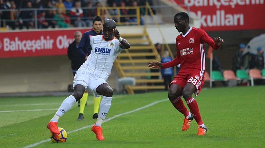 SİVASSPOR ALANYASPOR MAÇI NASIL İZLENİR? Sivasspor - Alanyaspor maçı saat kaçta, hangi kanalda yayınlanacak? Maçın muhtemel 11'leri!