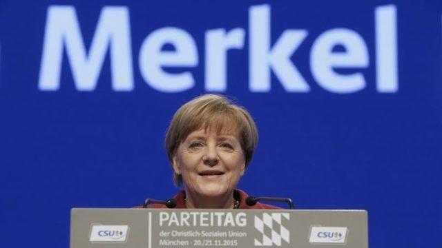 Merkel İktidarda 10 Yılını Tamamladı