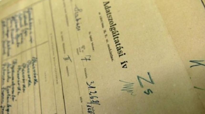 Tadilat yaparken Nazi belgeleri buldular