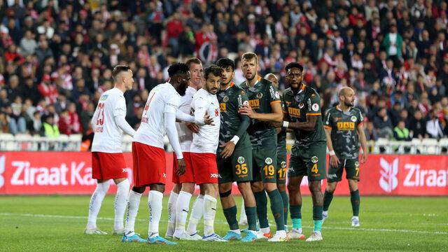 Son dakika: Sivasspor, Alanyaspor'u eledi ve Türkiye Kupası'nda finale çıktı! Türkiye Kupası finali ne zaman?