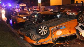 Son dakika: Beşiktaş'ta zincirleme kaza! Çok sayıda araç birbirine girdi