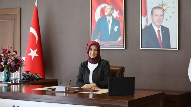 Afyonkarahisar Valisi Kübra Güran Yiğitbaşı kimdir? Kübra Güran Yiğitbaşı ne mezunu? Hangi görevlerde bulundu?