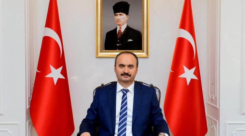 Batman Valisi Ekrem Canalp kimdir? Ekrem Canalp ne mezunu? Hangi görevlerde bulundu?