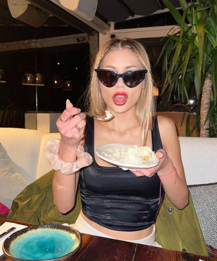 Nihal Candan dantelli iç çamaşırlarıyla paylaşıp 'Anoreksiyayım' dedi! "Kilomla ilgili yazmayın" G4