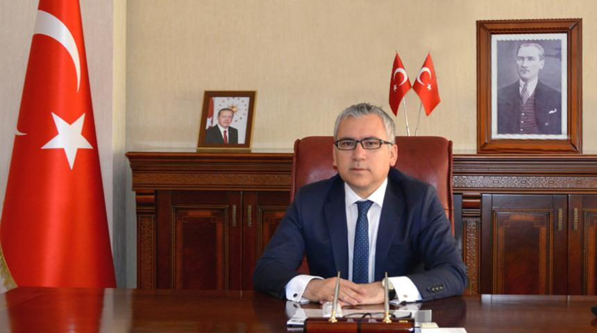 Sivas Valisi Yılmaz Şimşek kimdir? Yılmaz Şimşek ne mezunu? Hangi görevlerde bulundu?