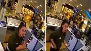 AVM'de taciz skandalı! Telefonu elinden alıp parçaladı