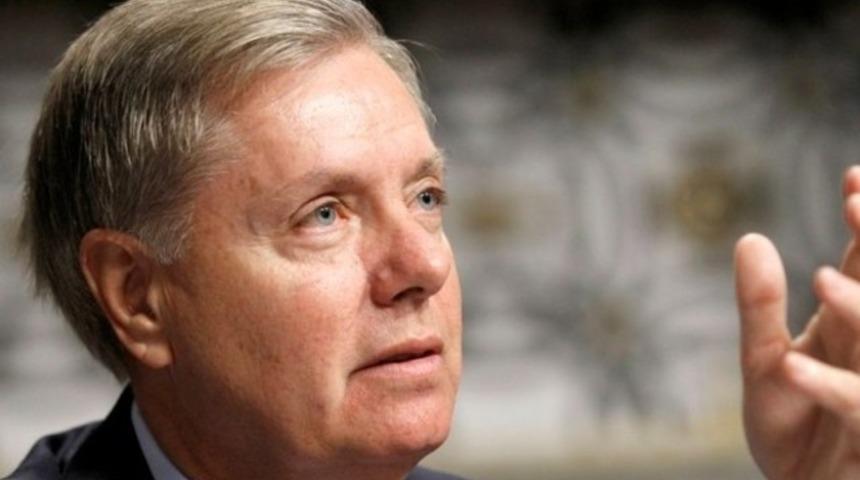 ABD'li senat&ouml;rden Obama'ya YPG eleştirisi