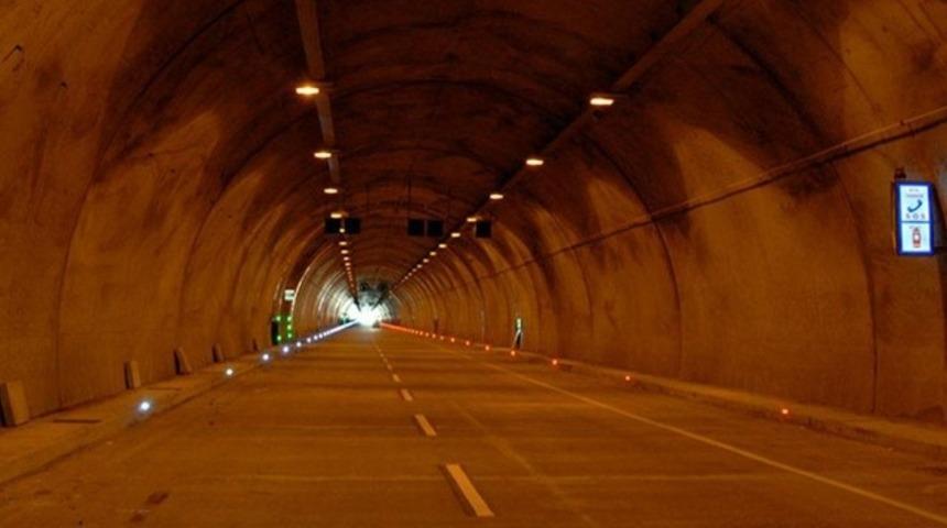 İstanbul trafiğine &ccedil;&ouml;z&uuml;m i&ccedil;in yeni t&uuml;neller yapılacak