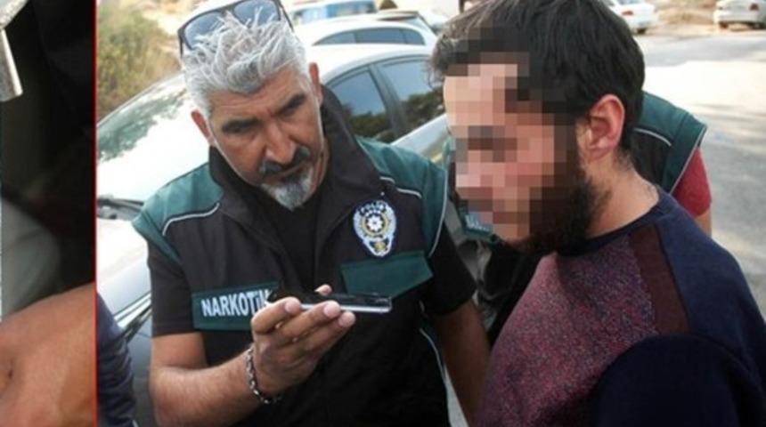 'Babam darbe olunca kaçtı'