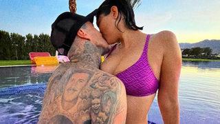 Kourtney Kardashian 1 milyon dolarlık yüzüğün üstüne basıp...