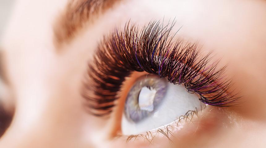 Mutlaka yapın! Kirpikleriniz hiç olmadığı kadar uzun ve kıvrık olacak