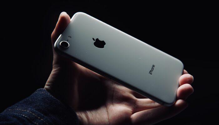 iPhone kullanıcıları meraklı bekleyişte! Son tahmin ortalığı karıştırdı: iOS 16 alamayacak iPhone modelleri hangileri?