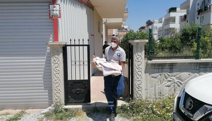 Antalya'da anne vahşeti! 2 yaşındaki kızını bıçaklayarak öldürdü