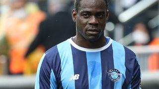 Balotelli 10 milyon euro... Burak Yılmaz ve Hulk ile görüşülecek