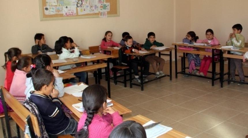 Fakülte sayısı artıyor, kalite artmıyor