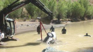 15 gün oldu! Oltu Çayı'nda kaybolan otomobile ulaşıldı, kayıp şahıs aranıyor