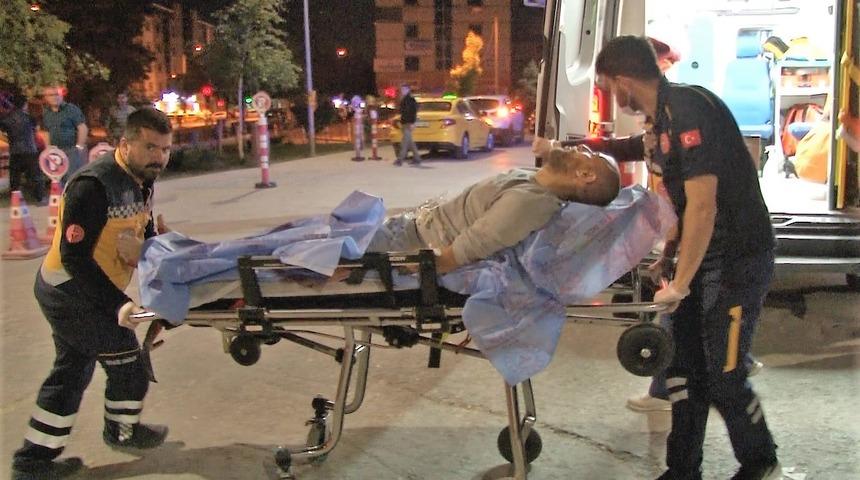 Husumetli kişiler arasında silahlı kavga! 1'i ağır 5 yaralı