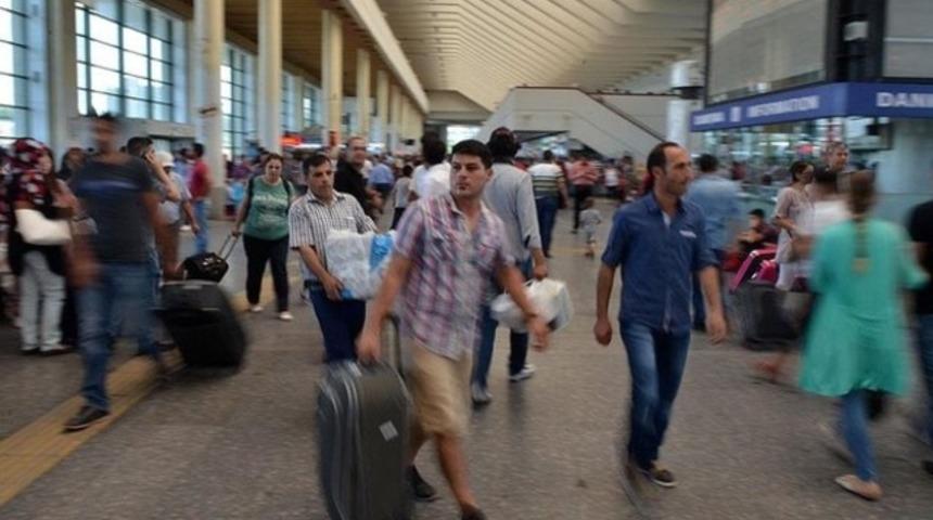 Bayram i&ccedil;in biletler t&uuml;kendi, ek seferler d&uuml;zenlenecek