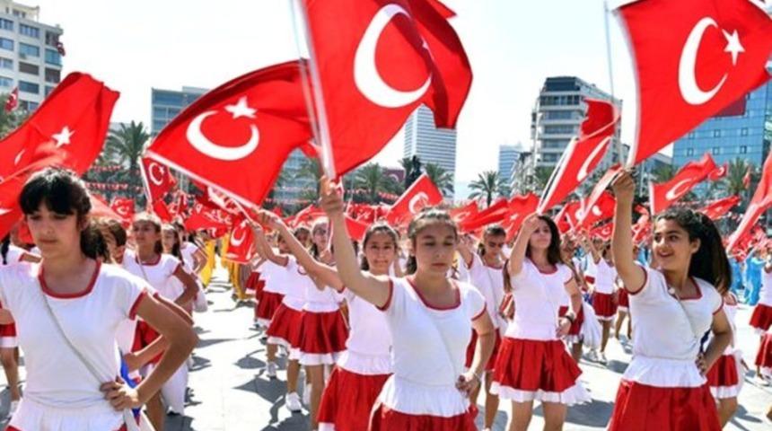 19 Mayıs resmi tatil mi? 18 Mayıs yarım gün mü, okullar tatil olacak mı?