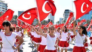 19 Mayıs tatil mi, 18 Mayıs yarım gün mü? 20 Mayıs'ta okullar tatil olacak mı? İşte 2022 yılı tatil takvimi