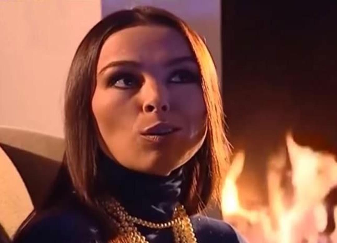 Kurtlar Vadisi'nin Esther Hirch'i Sinem Yıldırım'ın son hali! Zamana meydan okuyor