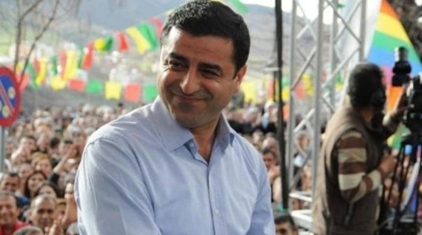 Demirtaş'tan Erdoğan'a İsrail g&ouml;ndermesi: Hitler'i biraz ge&ccedil;ince az ileride sana mı yetiştiler?