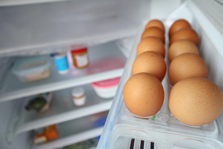'Yumurtaları kutuda tutun!' Yumurtaları neden asla buzdolabı kapısında saklamamalısınız?