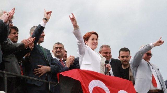 'FETÖ' Soruşturması Akşener’e Doğru mu Uzanıyor?