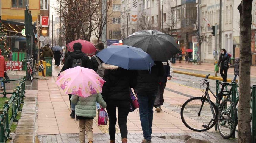 Yağmur nedir, ne zaman ve nasıl oluşur? Yağmur en çok hangi iklimde, bölgede görülür? 
