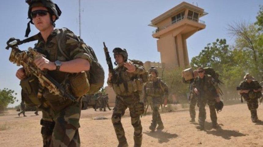 Mehmet&ccedil;ik Afrika'ya gidiyor