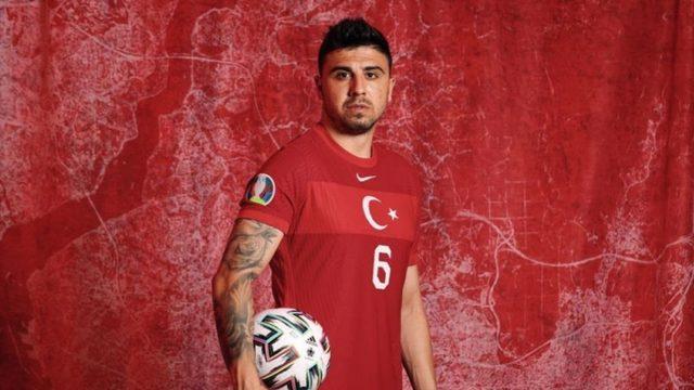 Futbolcu Ozan Tufan aşka geldi! Benim kahramanım sensin