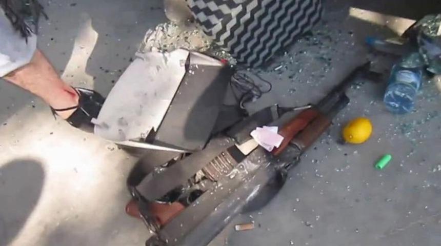 Ankara'da sandıktan cephanelik çıktı