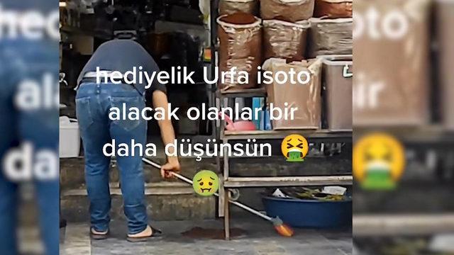 Alacak olanlar bir daha düşünsün Akılalmaz görüntüler sosyal medyada tepkiye yol açtı! İşte cezası