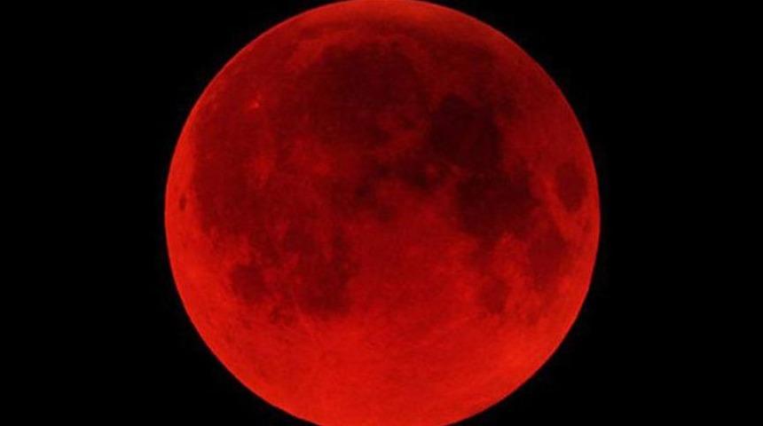 Kanlı Ay Tutulması ne zaman? 2022 Kanlı Ay tutulması Türkiye'den izlenebilecek mi?