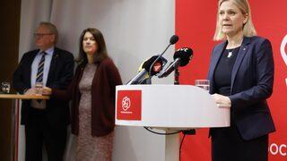 Finlandiya'dan sonra İsveç'ten de NATO üyeliği kararı geldi